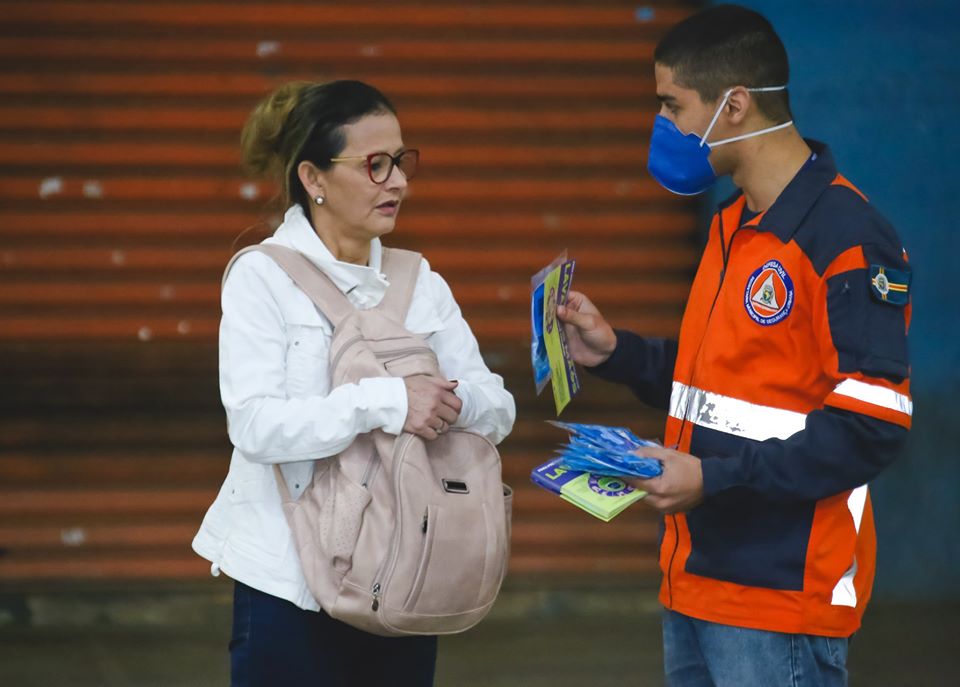 Prefeitura de Santana de Parnaíba realiza entrega de mais de 20 mil mascaras para populacao